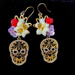 Baublebar earrings dazzling skeleton skull